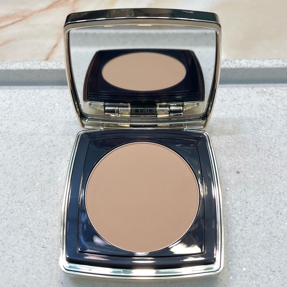Estēe Lauder ~ 3C2 PEBBLE’ Double Wear Stay-in-Place Matte Powder Foundation NIB - Picture 4 of 16